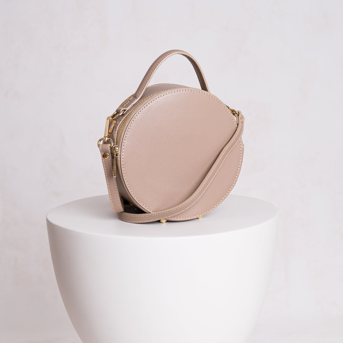Aria Personalised Circle Leather Crossbody Bag